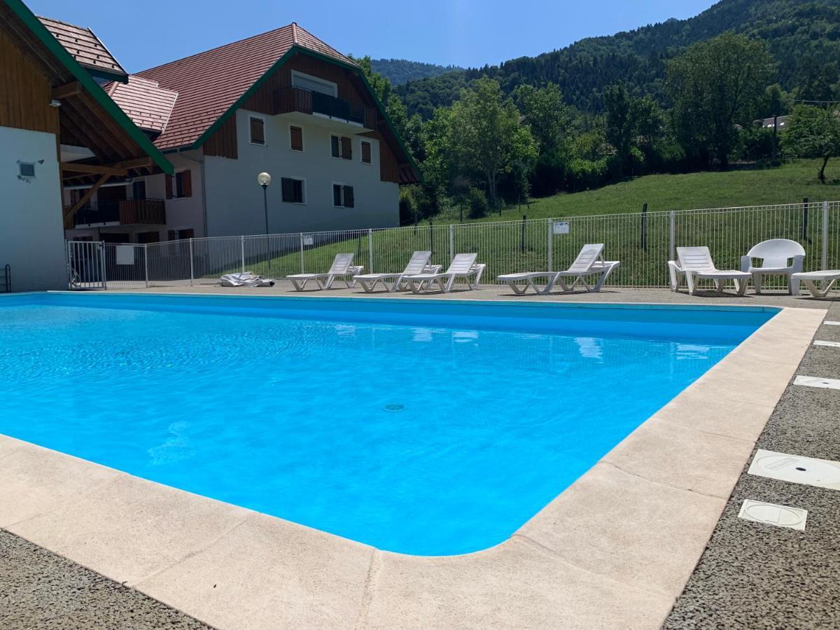 Petit Cocon Entre Lac, Golf Et Montagne, Proche D'Annecy Giez Bagian luar foto